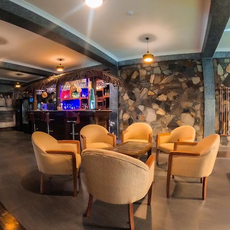 Centauria Wild Hotel Udawalawe Luaran gambar