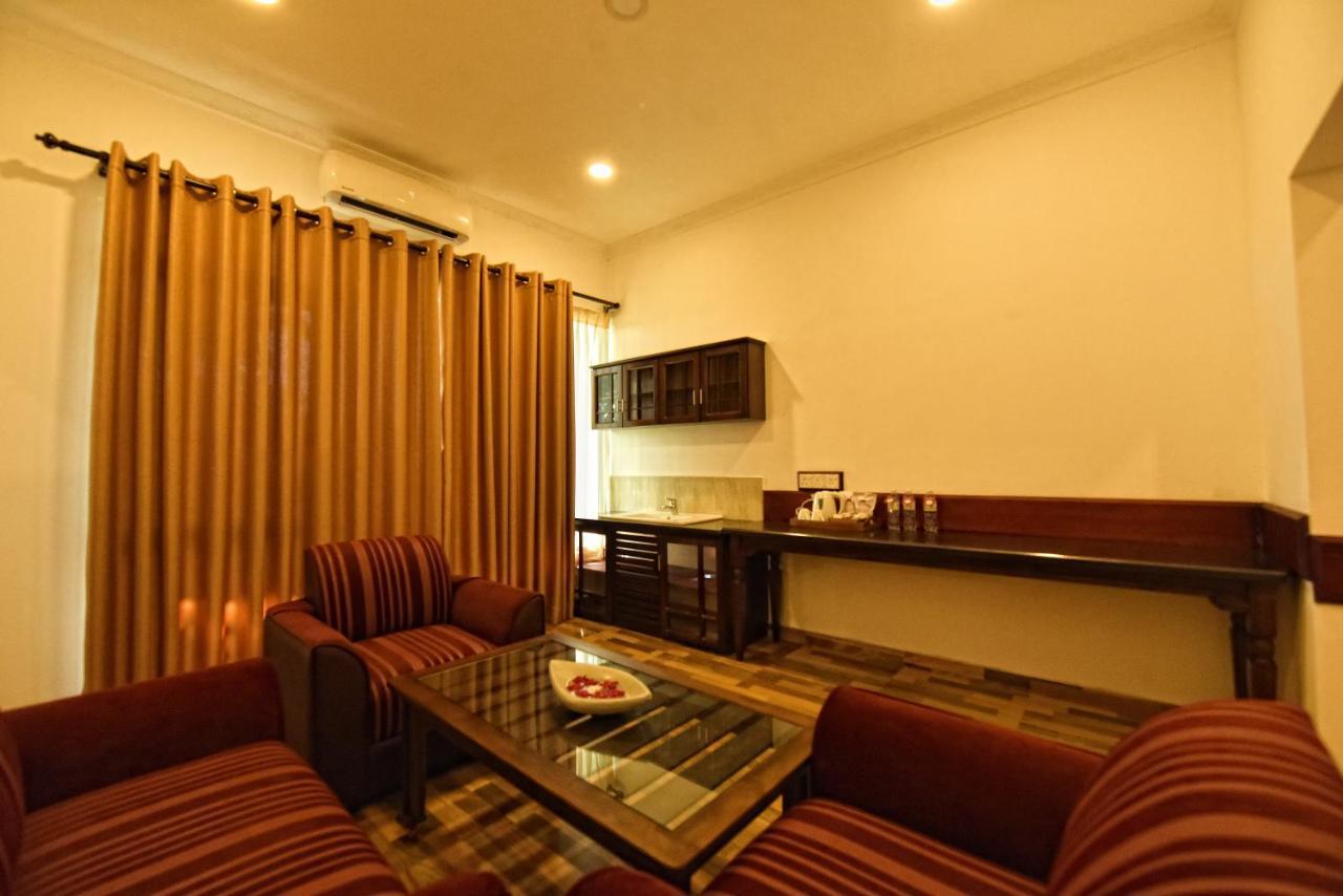 Centauria Wild Hotel Udawalawe Luaran gambar