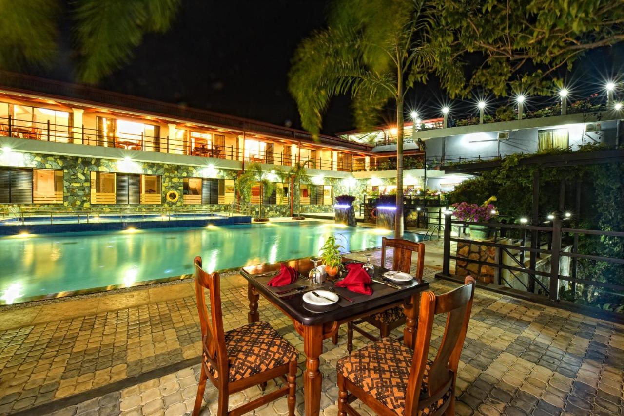Centauria Wild Hotel Udawalawe Luaran gambar